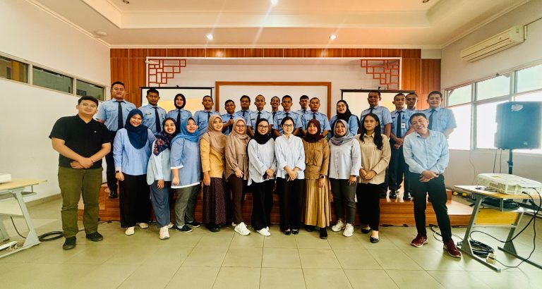 Pelatihan Service Excellence & Product Knowledge